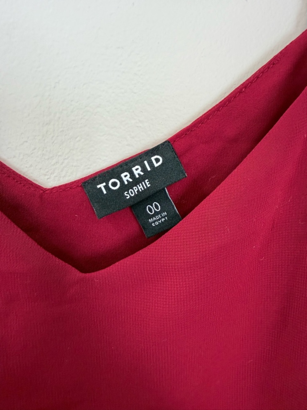 Torrid Sophie Chiffon Swing Cami, Size 00 (M/10), Rhubarb - Picture 7 of 8